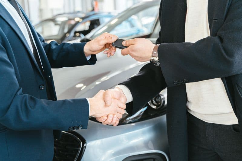 Manufacturer or Dealer Lessors Explained - IFRS 16