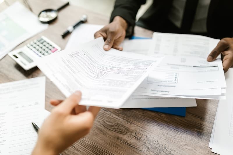 Tax Rate Reconciliation: How to Prepare It Under IAS 12 (With Example)